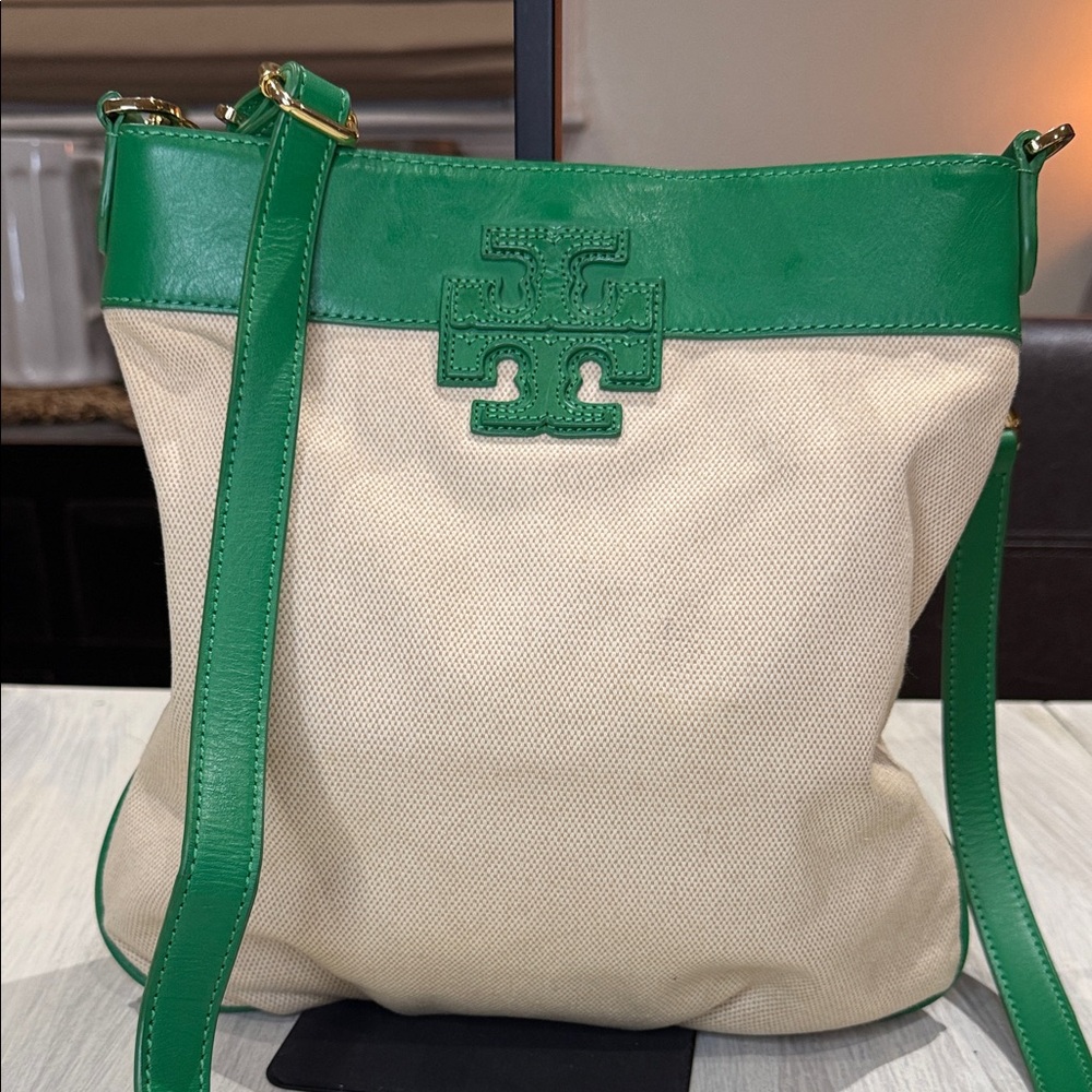 Tory Burch Stacked T Green and Tan Crossbody Bag With Dustbag